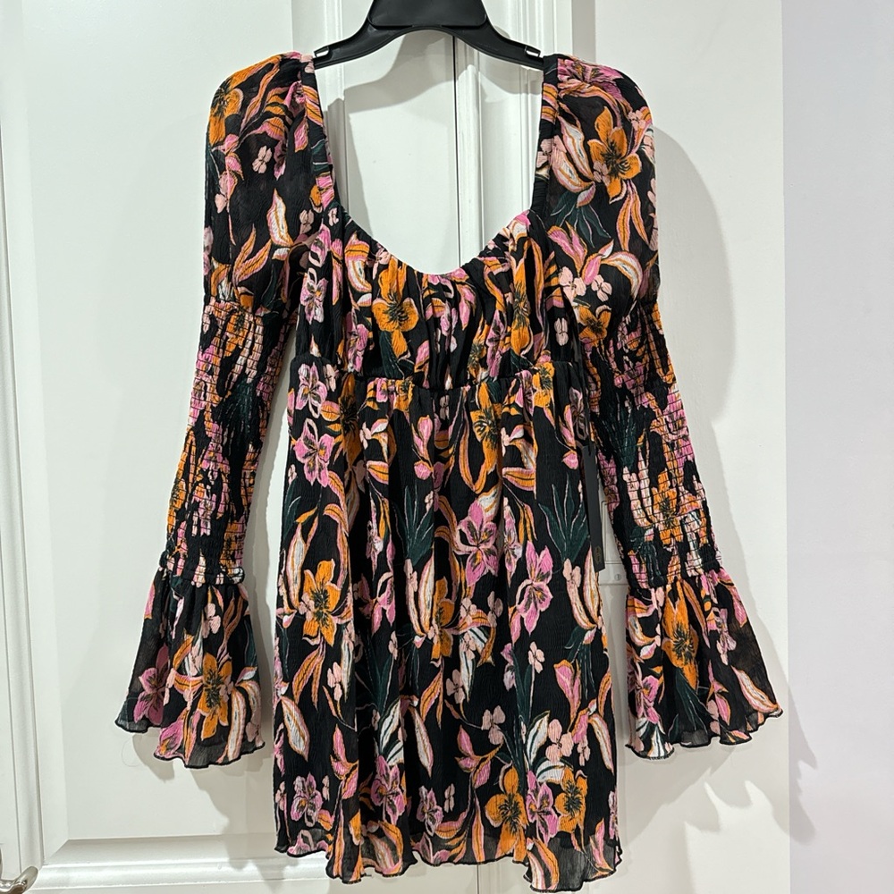 House of Harlow 1960 Floral Dress